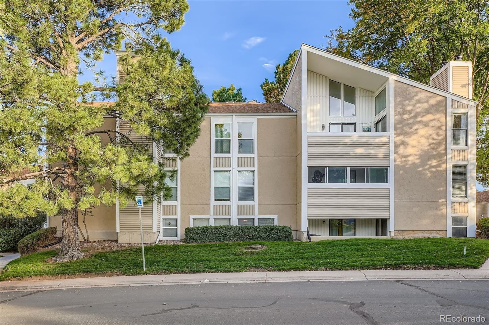 3874 S Fraser Street Unit P11, Aurora CO 80014