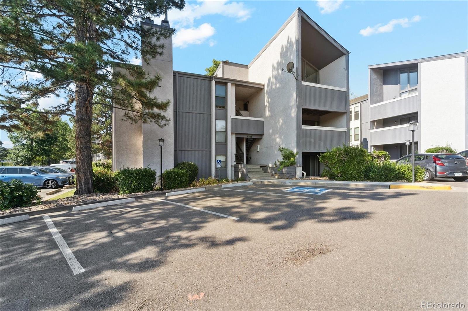 6490 S Dayton Street Unit L07, Englewood CO 80111