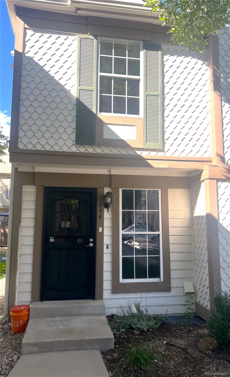 1811 S Quebec Way Unit 136, Denver CO 80231