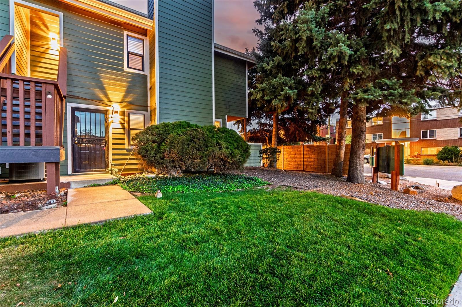 540 S Forest Street Unit 1-104, Denver CO 80246