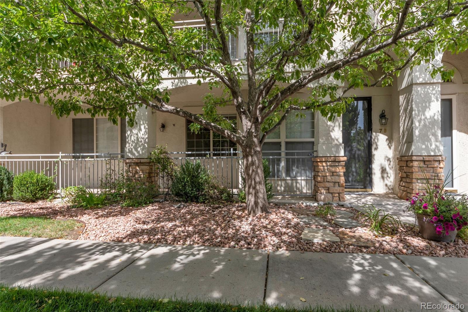 5350 S Jay Circle Unit 7D, Denver CO 80123