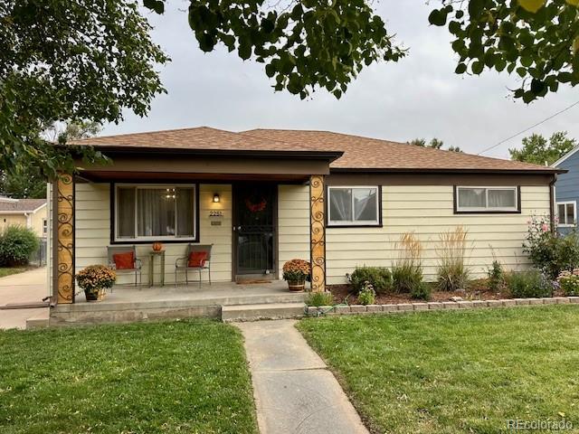 2251 Newark Street, Aurora CO 80010