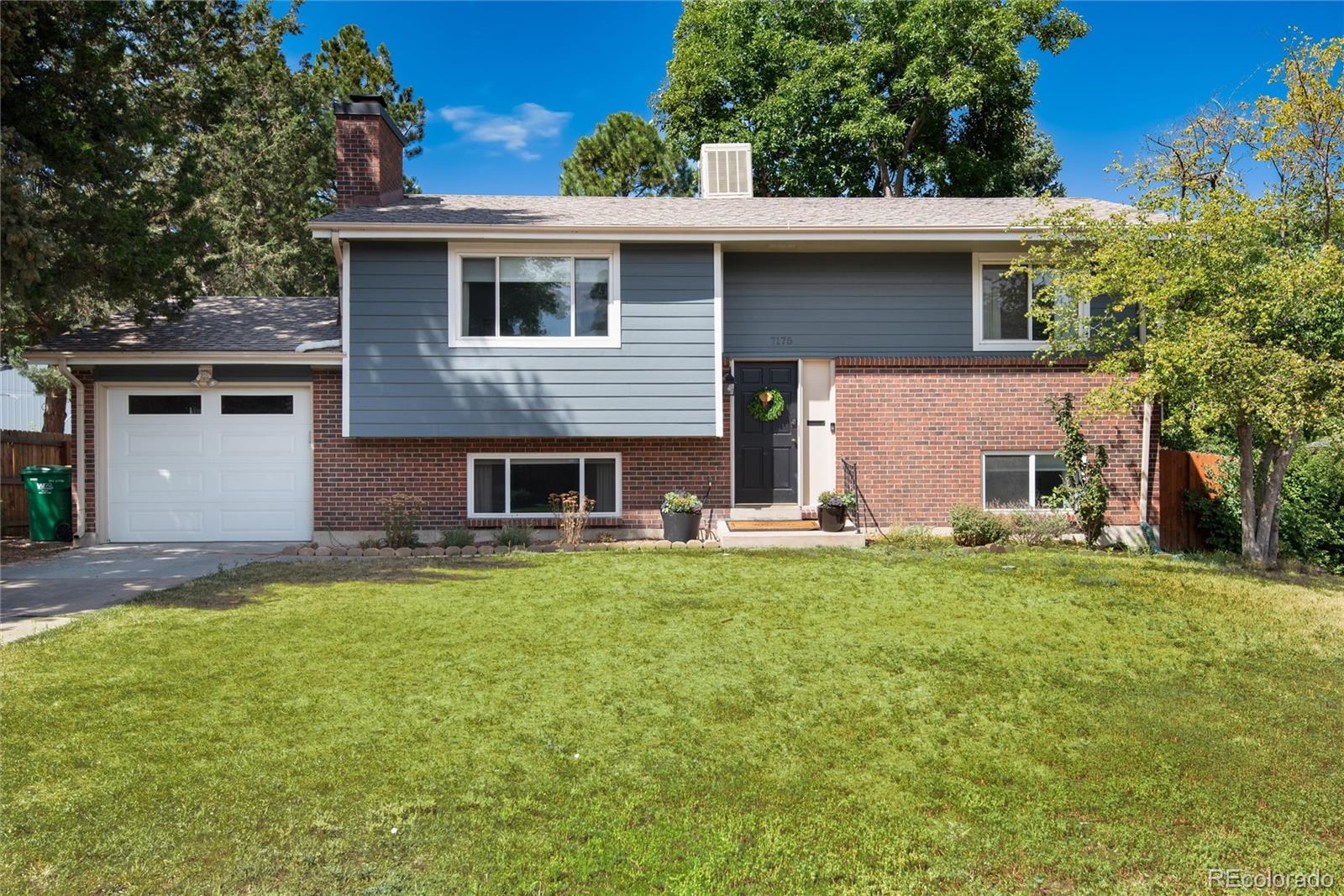 7175 S Penrose Court, Centennial CO 80122