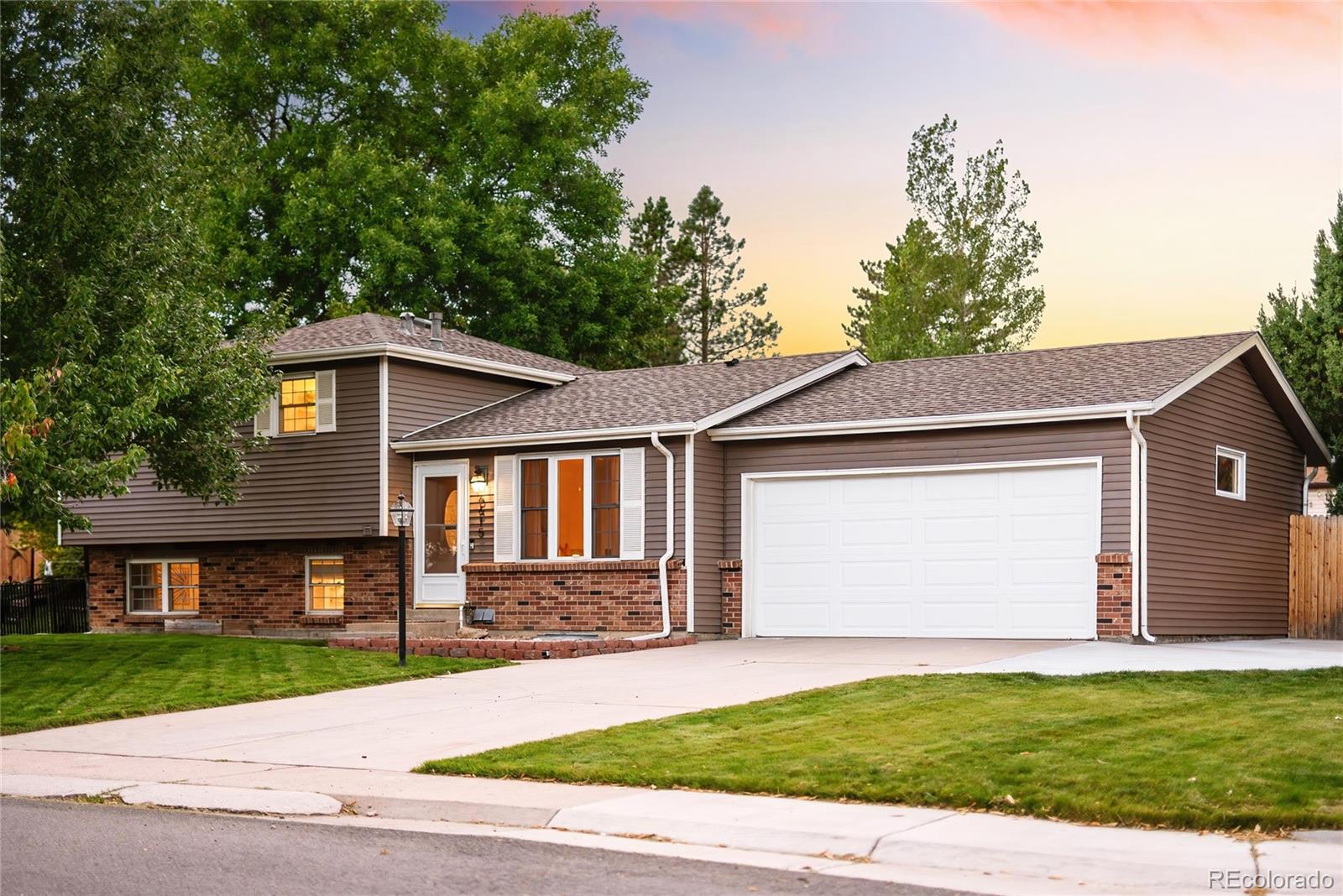 6615 S Field Street, Littleton CO 80123