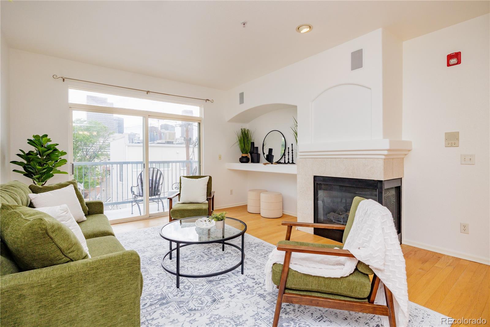 1747 N Washington Street Unit 303, Denver CO 80203