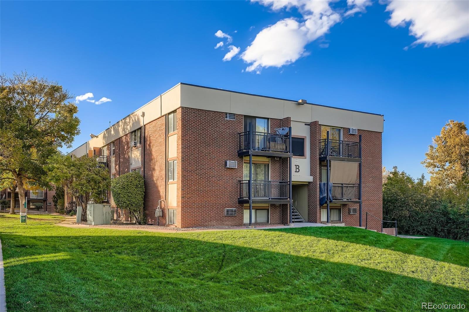 5995 W Hampden Avenue Unit 10B, Denver CO 80227