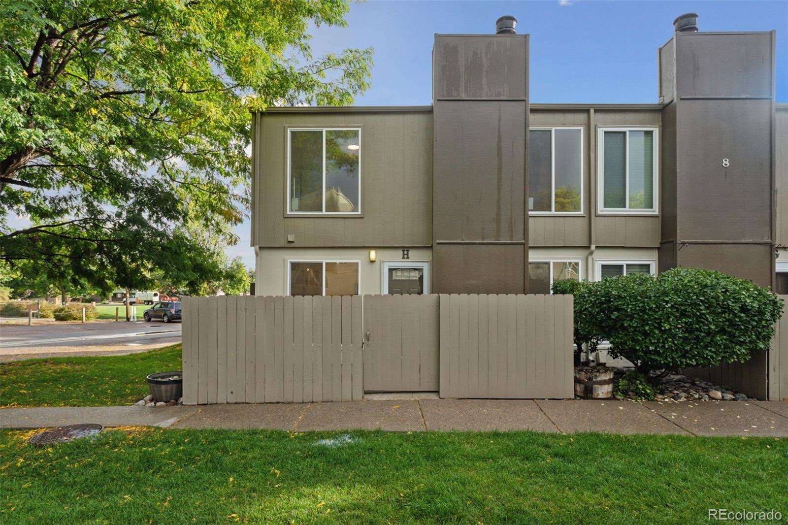 7373 W Florida Avenue Unit H, Lakewood CO 80232
