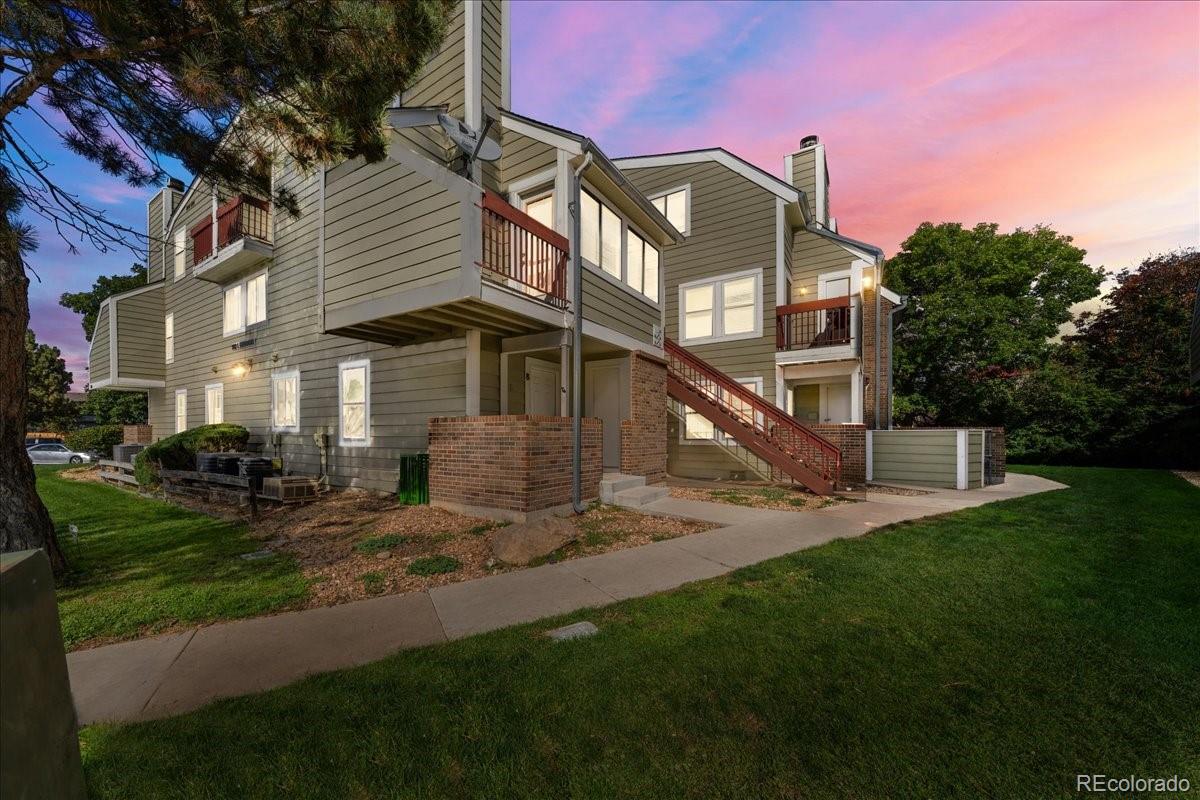 932 S Dearborn Way Unit 4, Aurora CO 80012