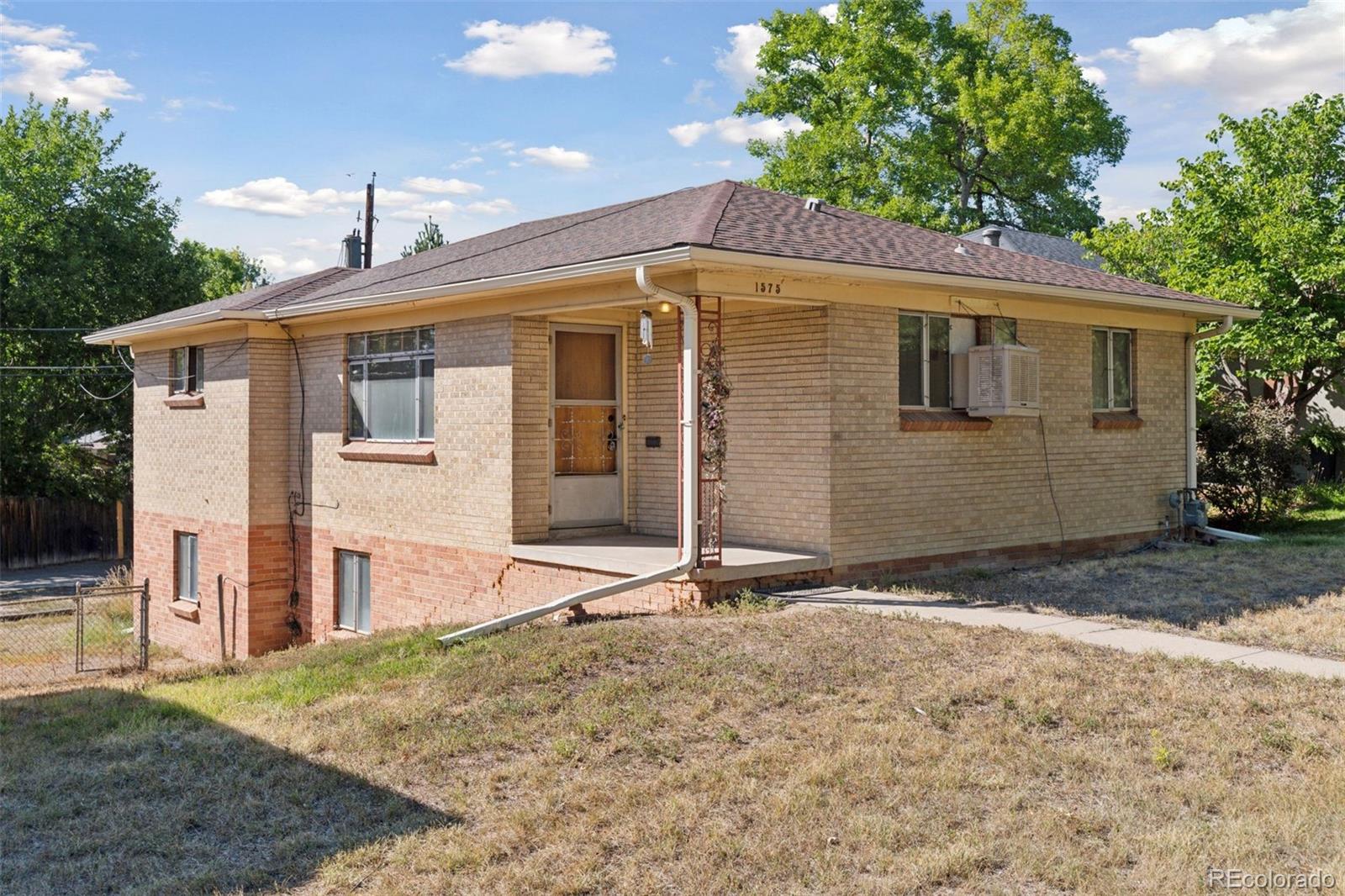 1575 S University Boulevard, Denver CO 80210