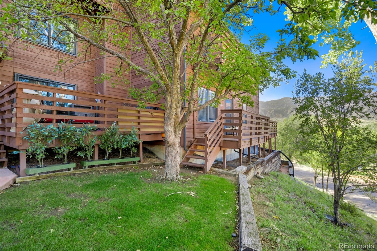 2387 Stepping Stones Way, Colorado Springs CO 80904