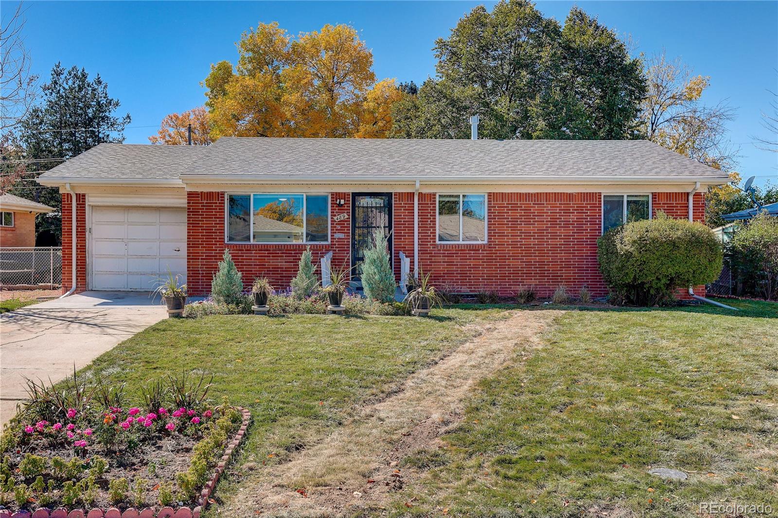 489 Toledo Street, Aurora CO 80011