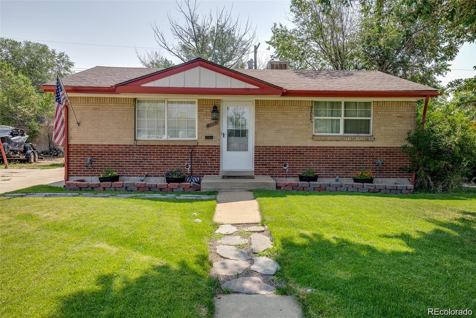 8510 essex, Denver CO 80229