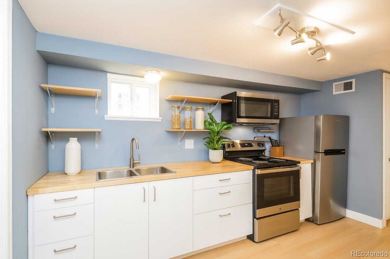 1310 N Corona Street Unit A, Denver CO 80218