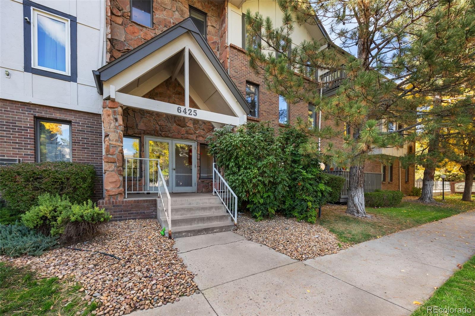 6425 S Dayton Street Unit 302, Englewood CO 80111
