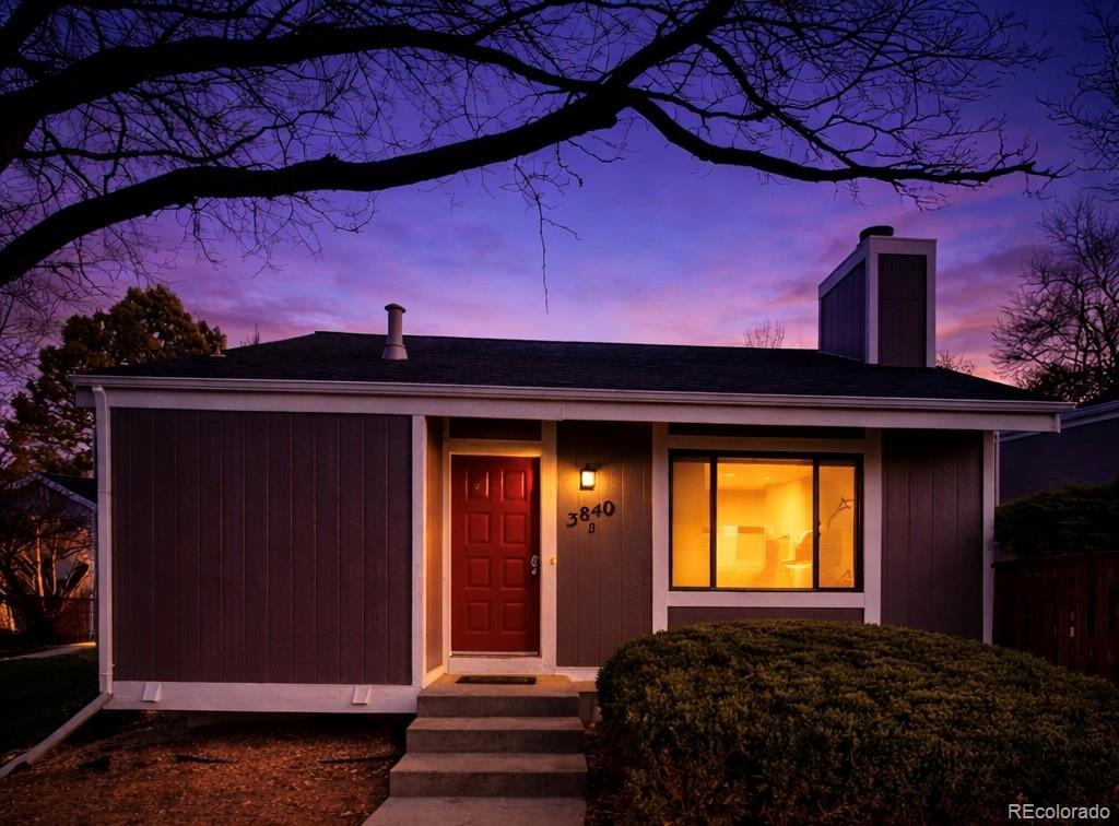 3840 S Genoa Court Unit B, Aurora CO 80013