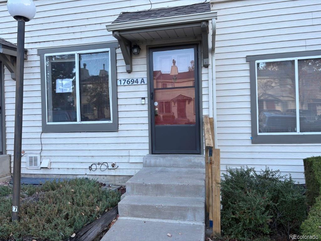 17694 E Loyola Drive Unit A, Aurora CO 80013