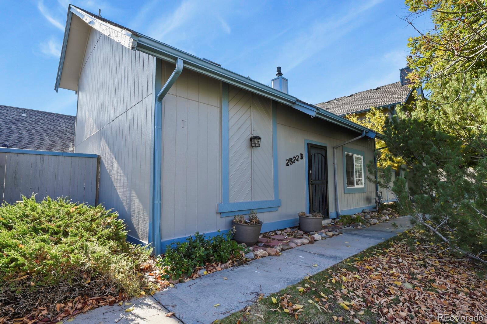 2522 S Worchester Court Unit B, Aurora CO 80014