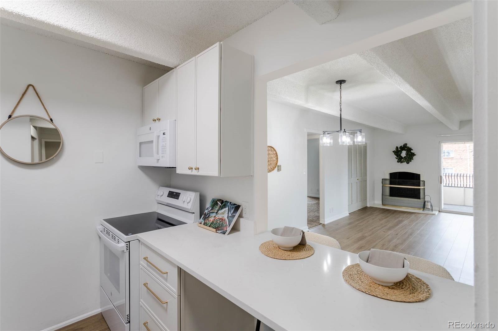 1365 Columbine Street Unit 401, Denver CO 80206