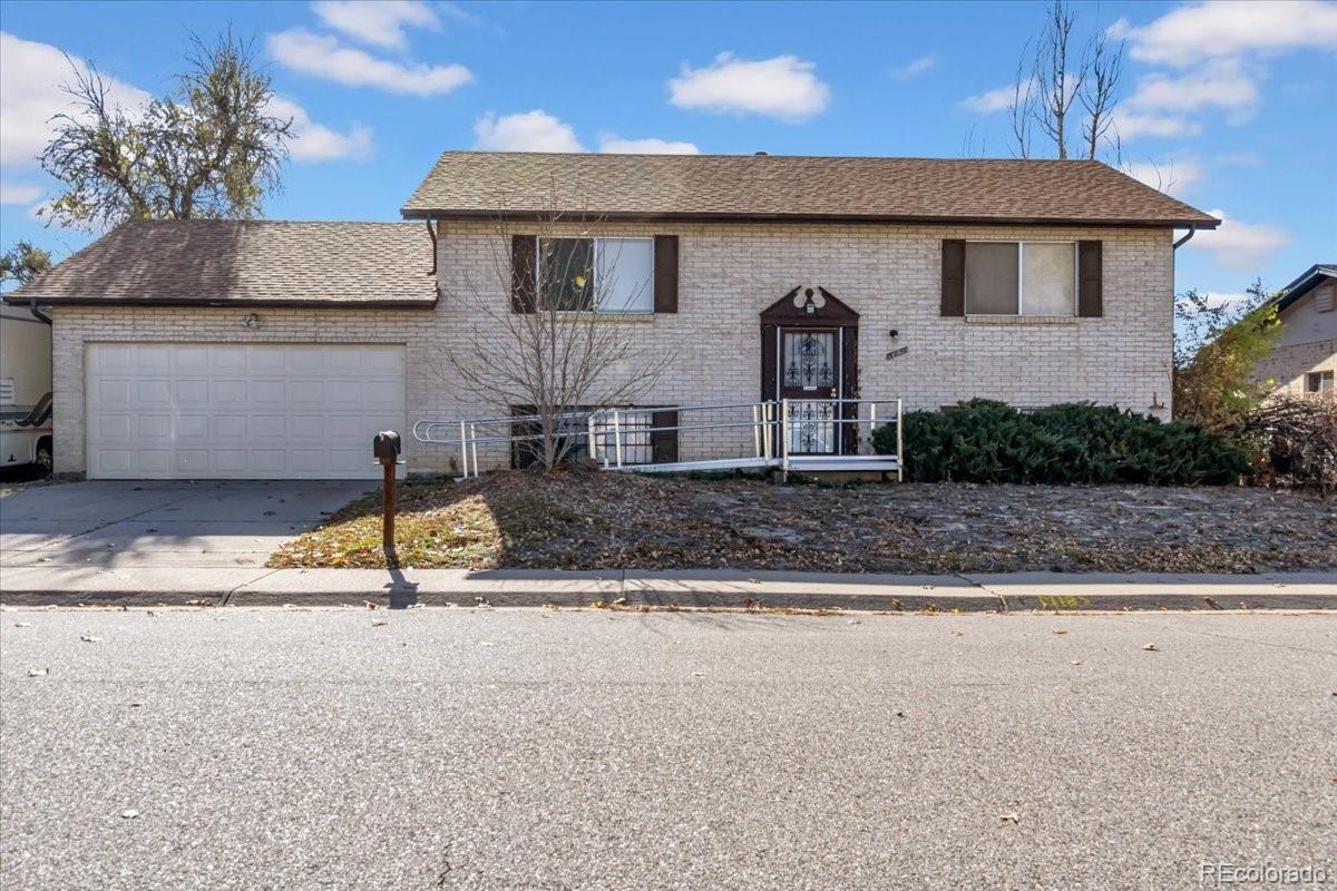 15052 Pensacola Place, Denver CO 80239