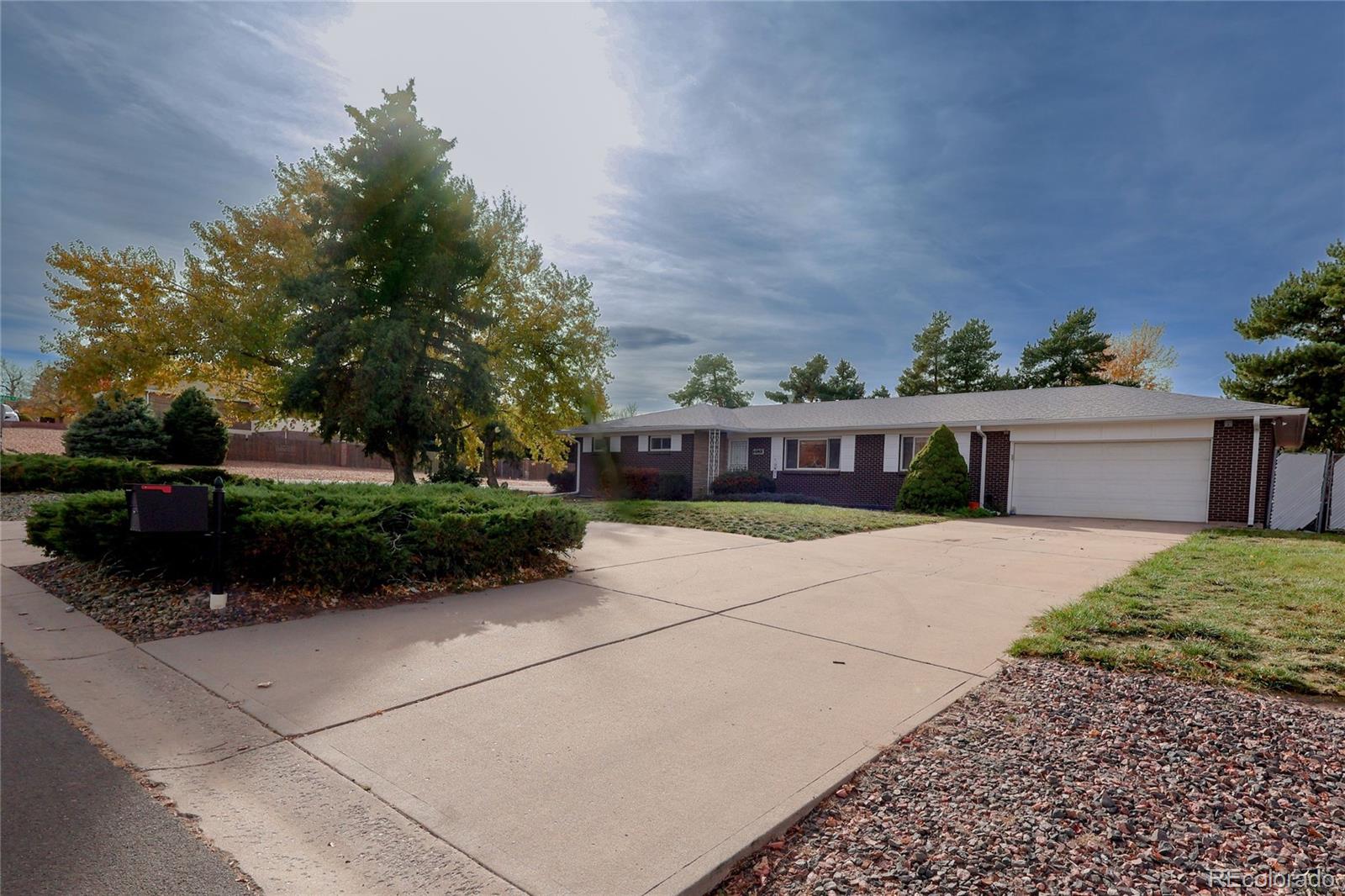 14891 E Jefferson Avenue, Aurora CO 80014