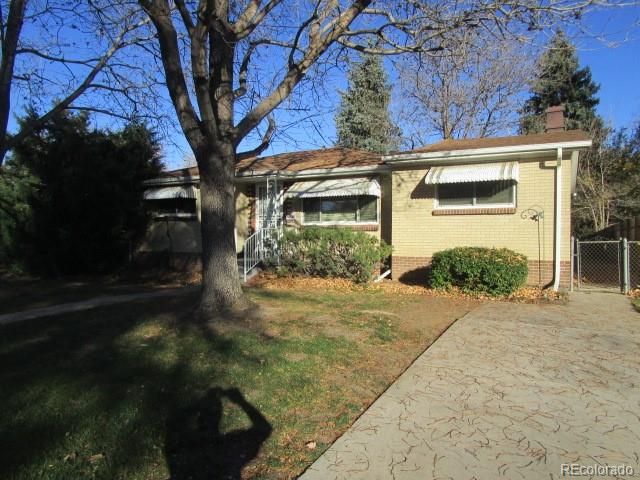 1476 S Chase Street, Lakewood CO 80232