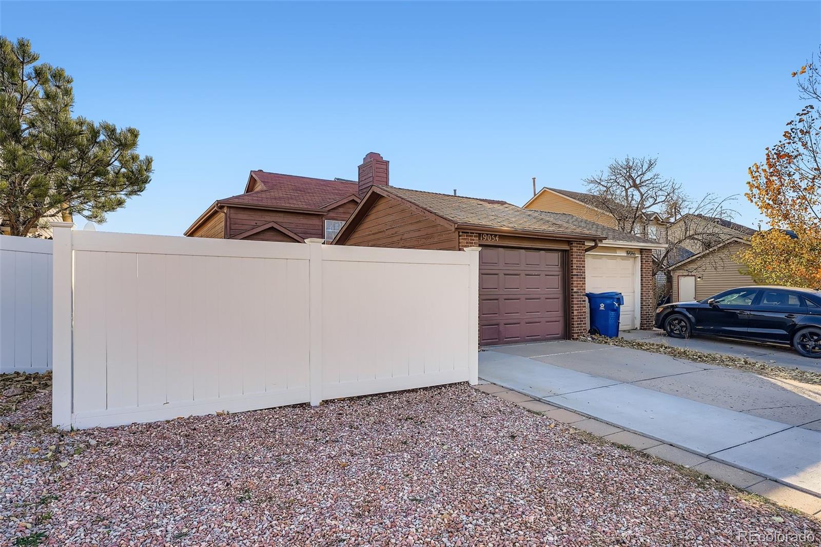 19054 E 16th Avenue, Aurora CO 80011