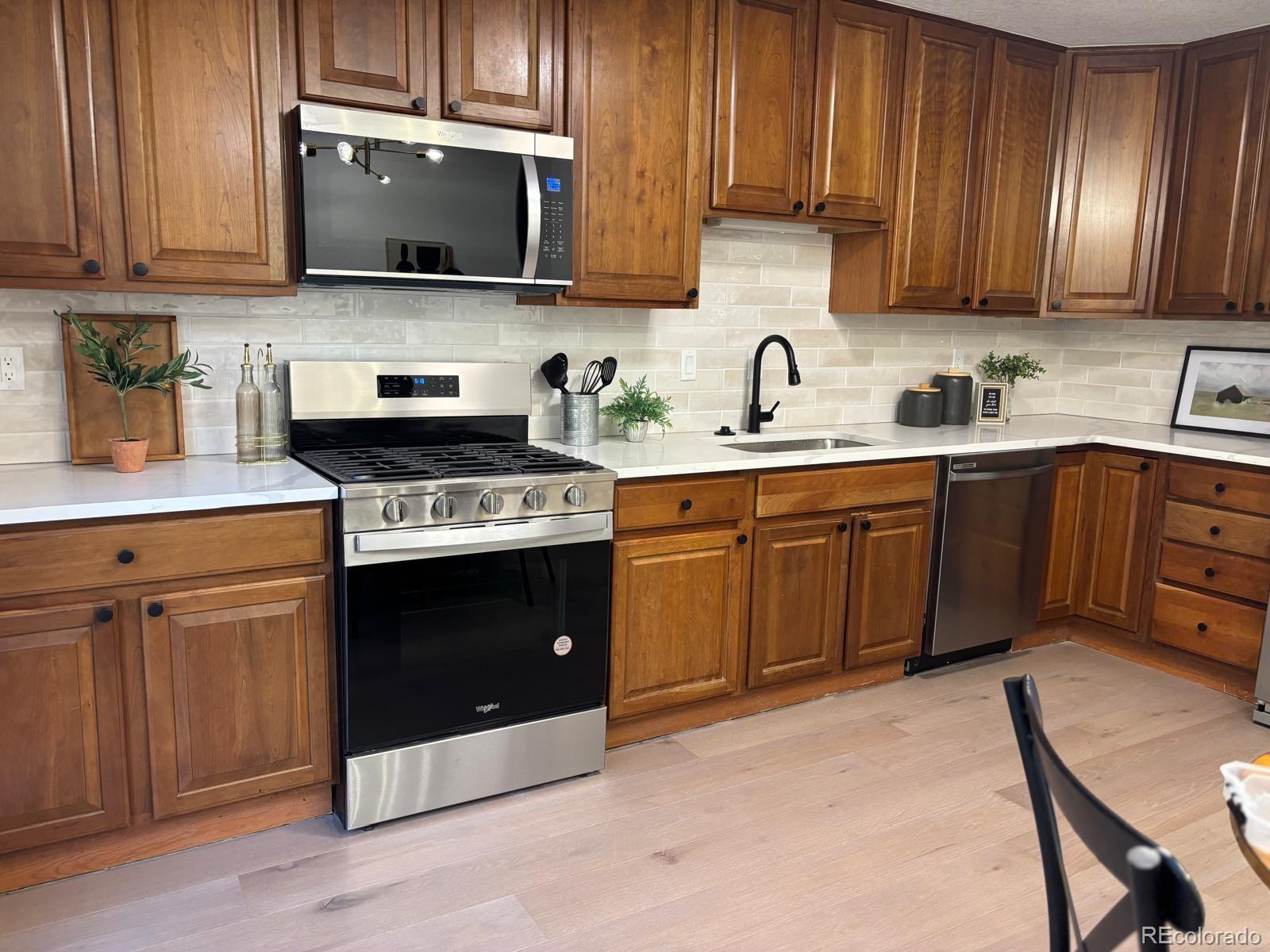 8002 S Columbine Court, Centennial CO 80122