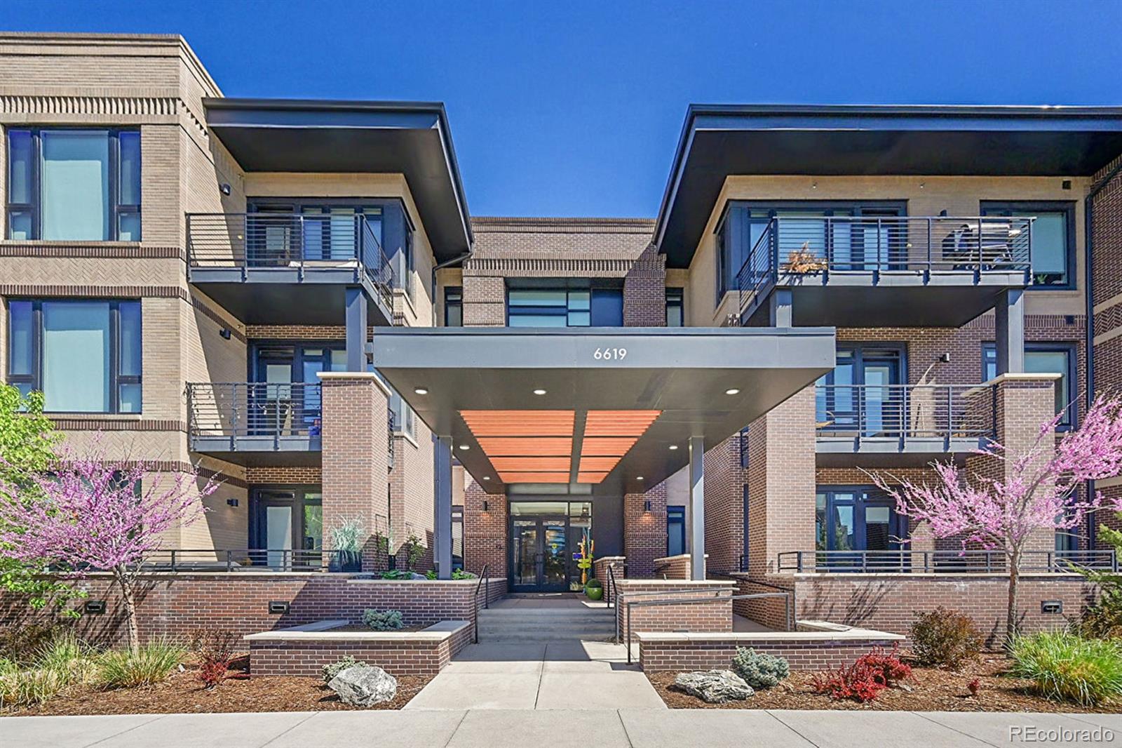 6619 E Lowry Boulevard Unit 112, Denver CO 80230