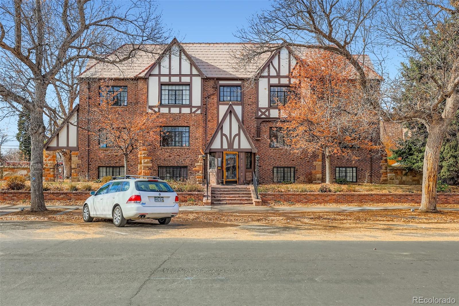 2221 Kearney Street Unit 6, Denver CO 80207