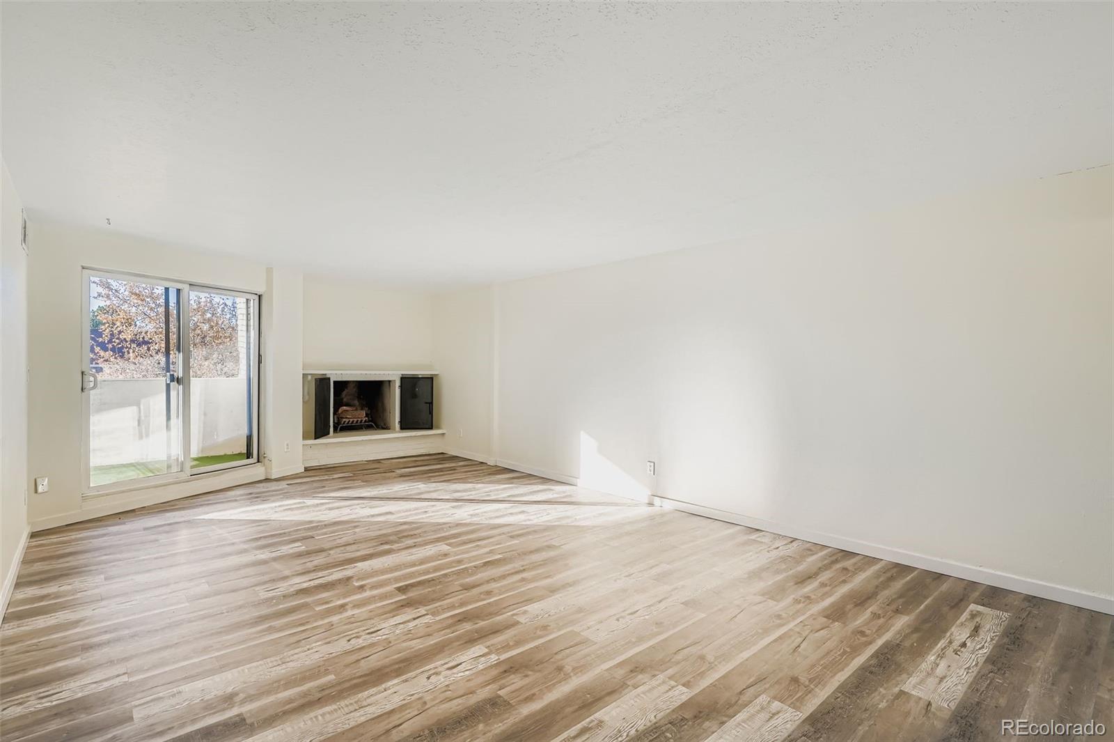 7255 E Quincy Avenue Unit 403, Denver CO 80237