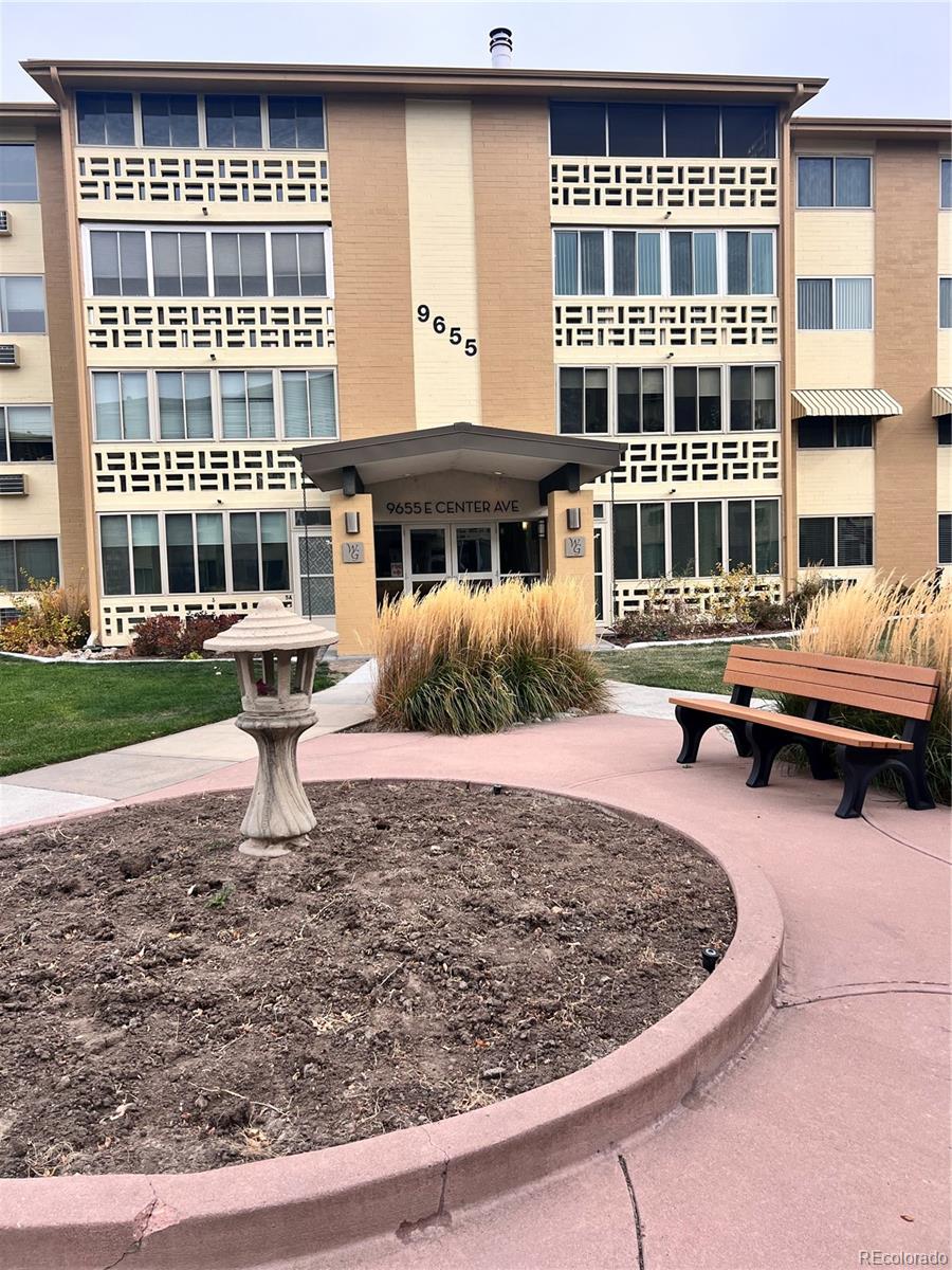 9655 E Center Avenue Unit 3C, Denver CO 80247