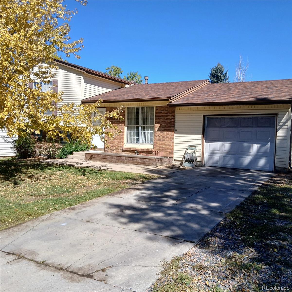 1262 S Olathe Way, Aurora CO 80017