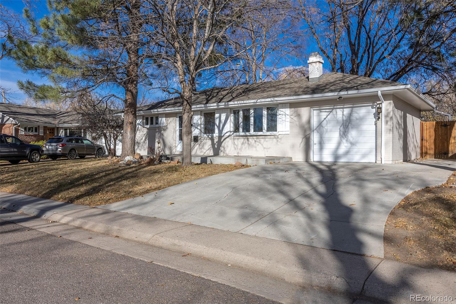 2820 S Ivanhoe Street, Denver CO 80222