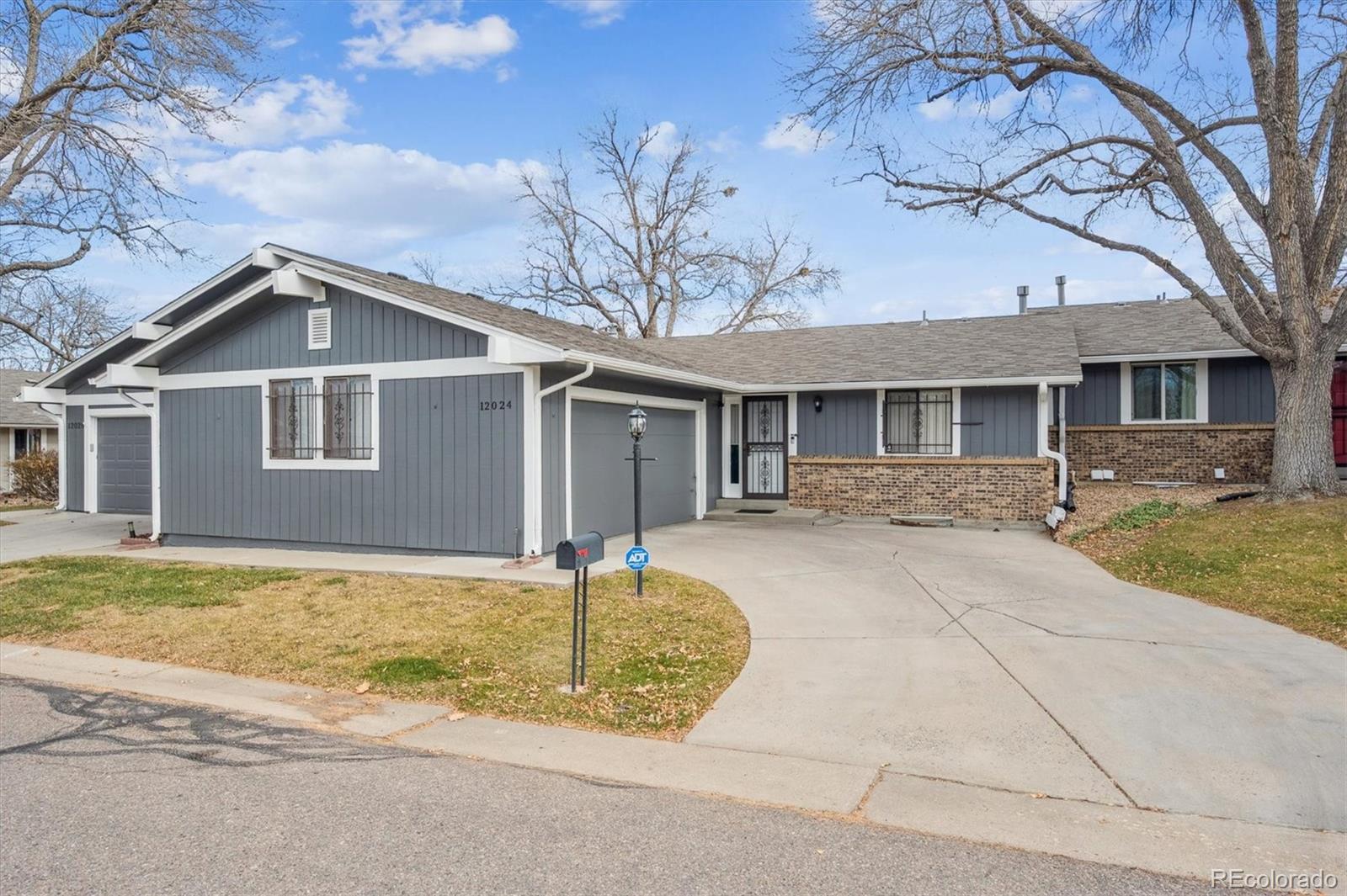 12024 E Maple Avenue, Aurora CO 80012