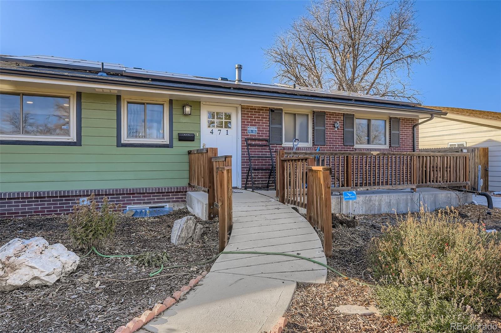 471 Iola Street, Aurora CO 80010