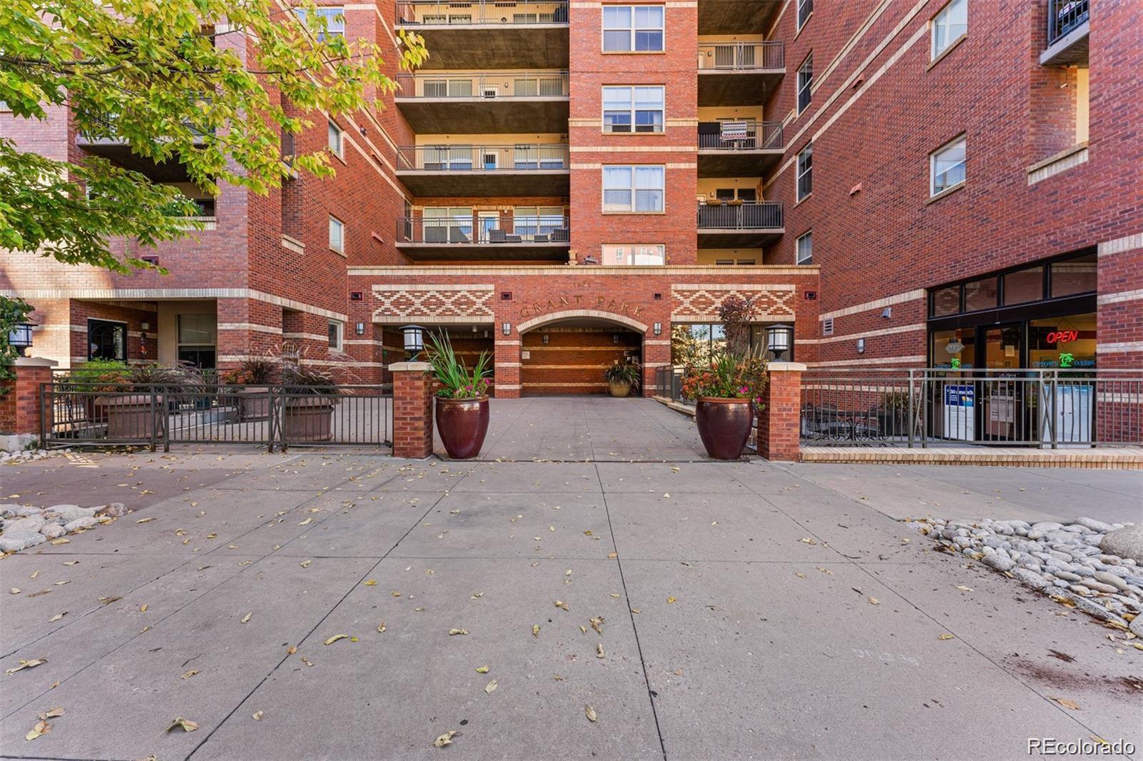 1975 N Grant Street Unit 221, Denver CO 80203