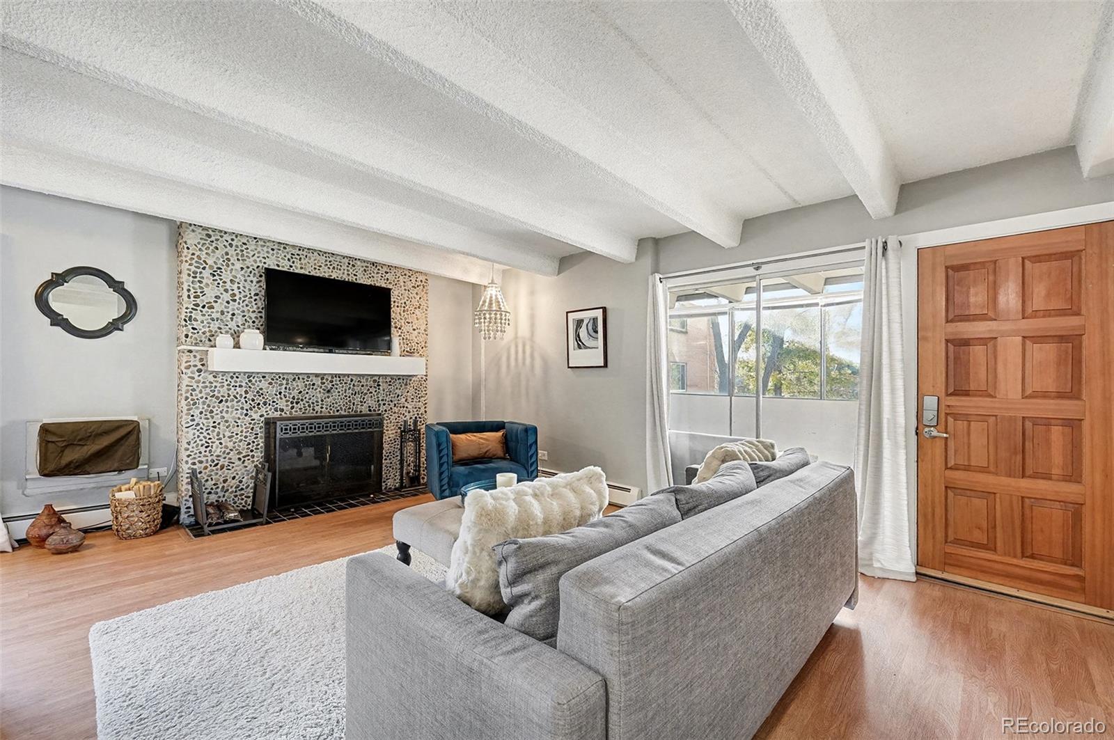 836 Dexter Street Unit 205, Denver CO 80220