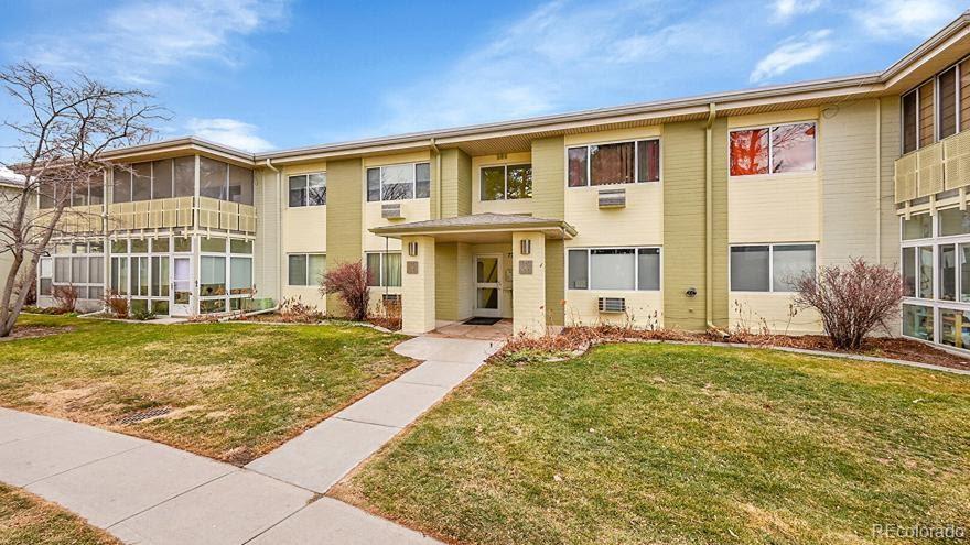 725 S Clinton Street Unit 1B, Denver CO 80247