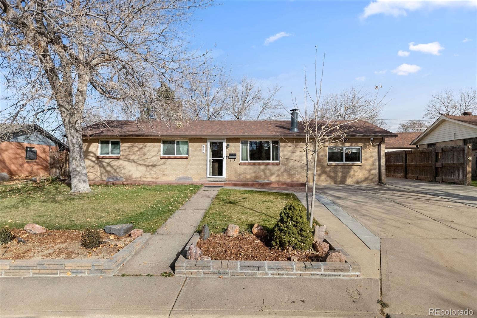 642 S Racine Street, Aurora CO 80012