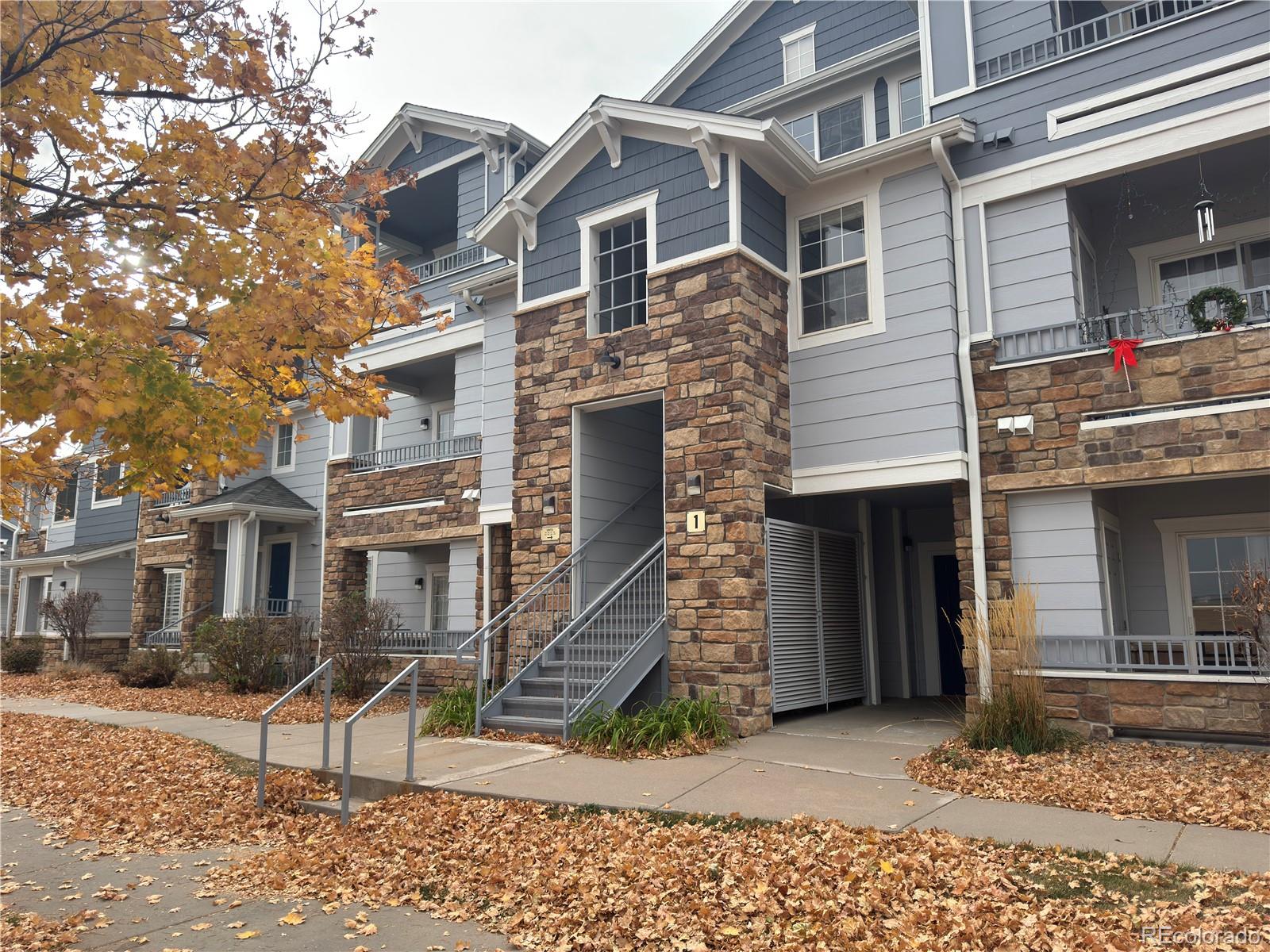 5255 Memphis Street Unit 121, Denver CO 80239