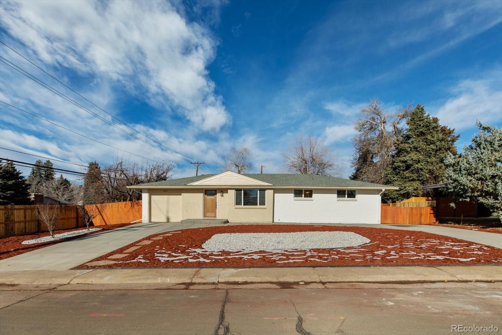 6097 S Elizabeth Way, Centennial CO 80121