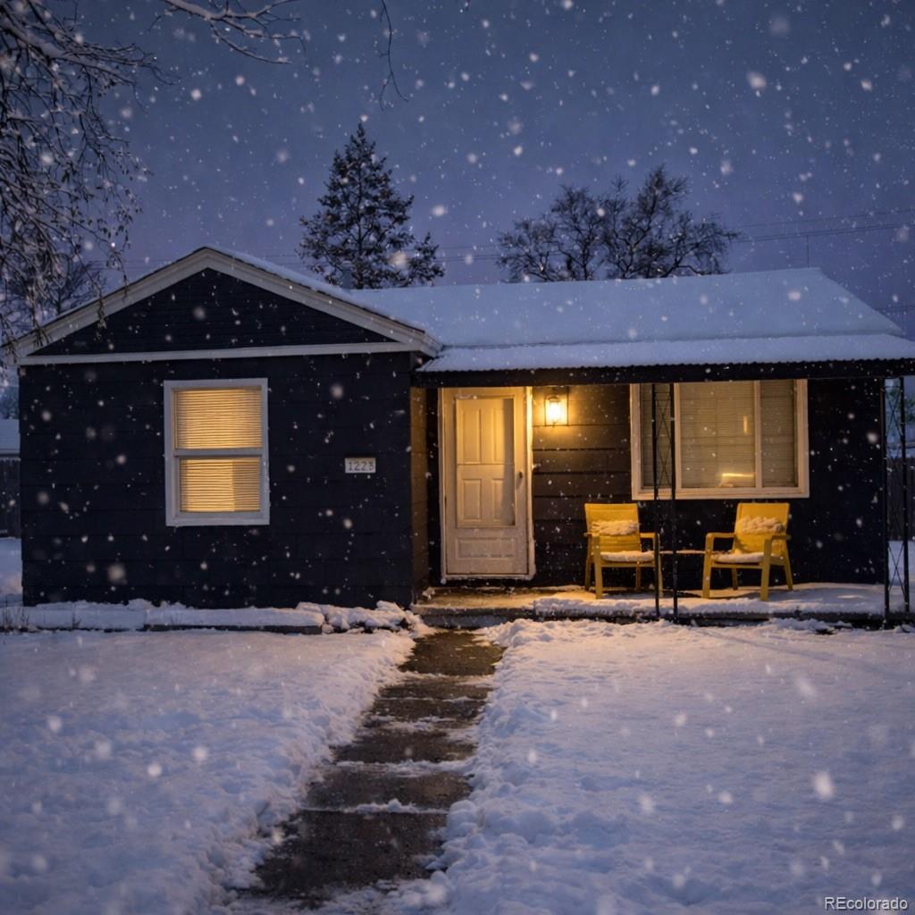 1273 Newark Street, Aurora CO 80010