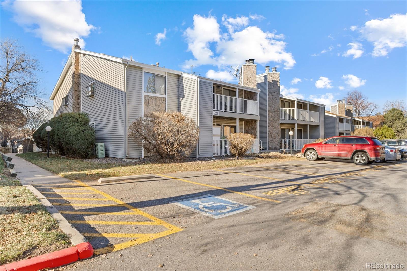 921 S Walden Street Unit 108, Aurora CO 80017