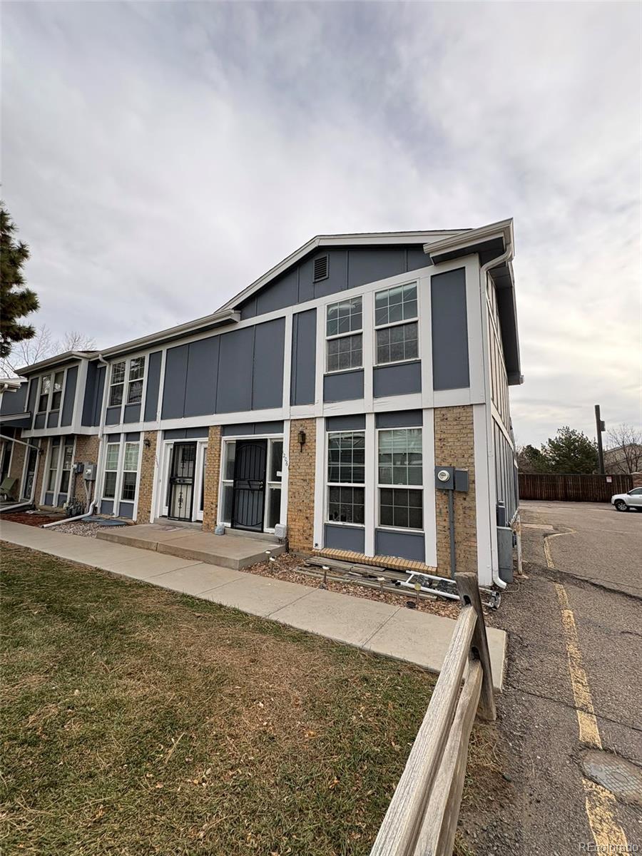 12061 E 3rd Avenue, Aurora CO 80011