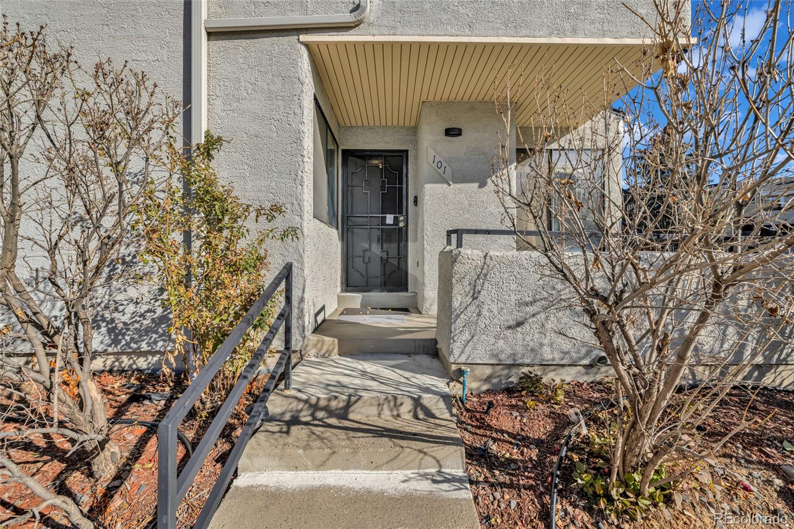 1830 Newland Court Unit 101, Lakewood CO 80214