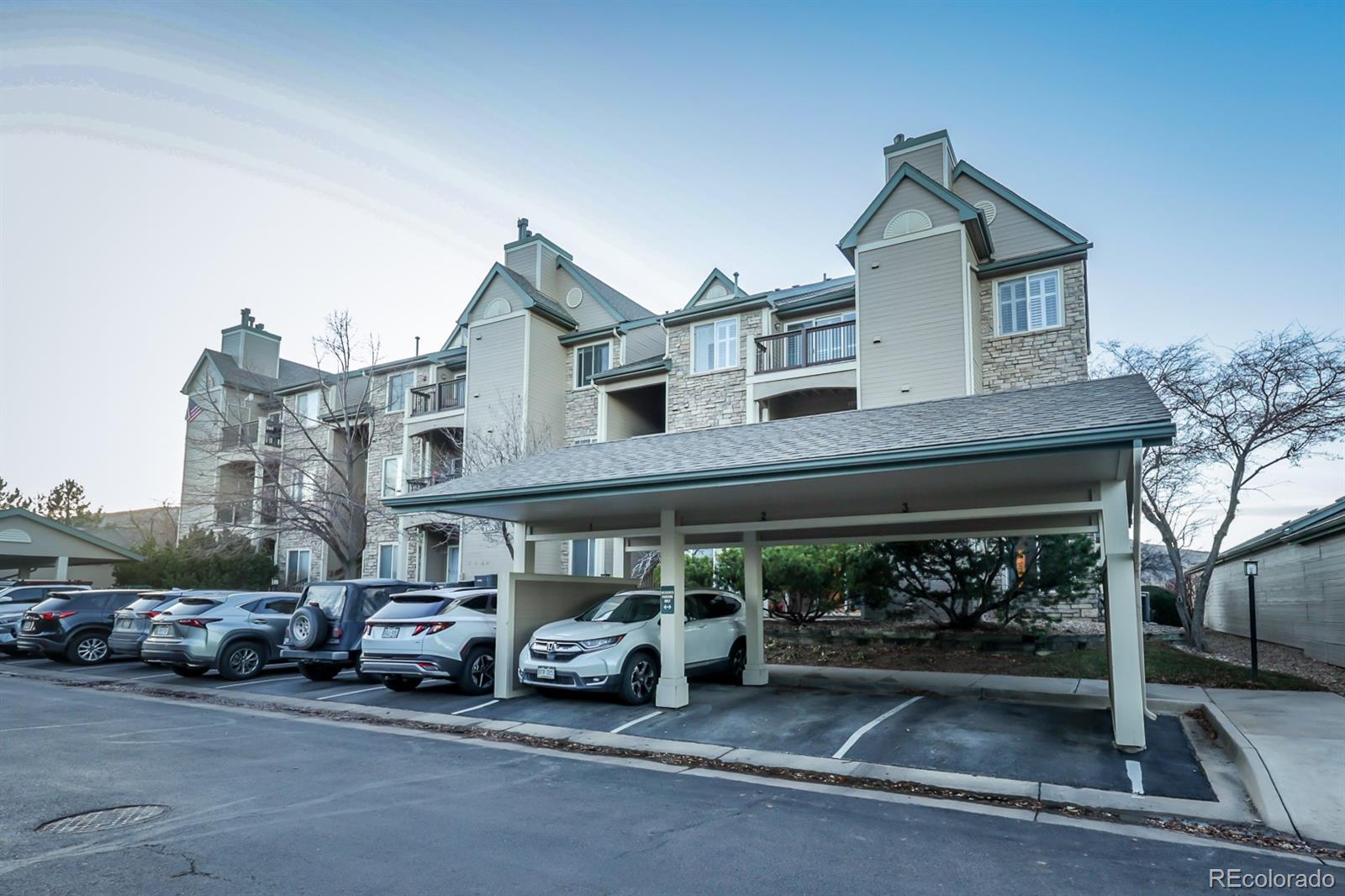 7355 S Alkire Street Unit 105, Littleton CO 80127