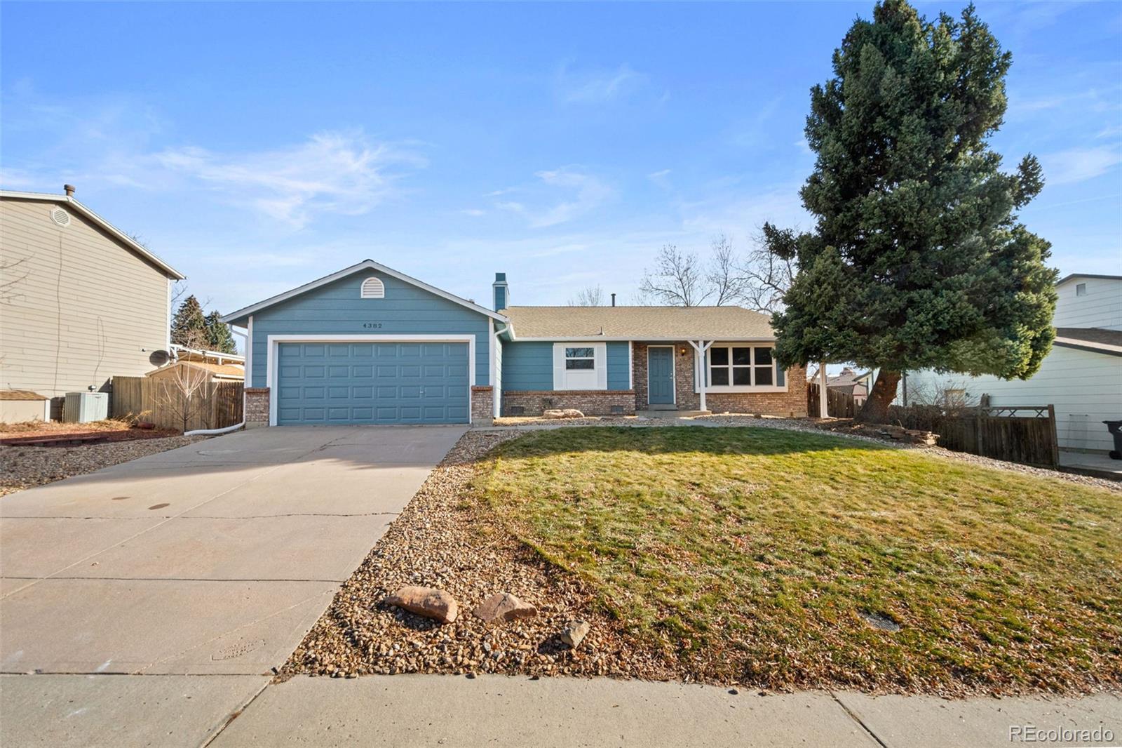 4382 S Bahama Way, Aurora CO 80015