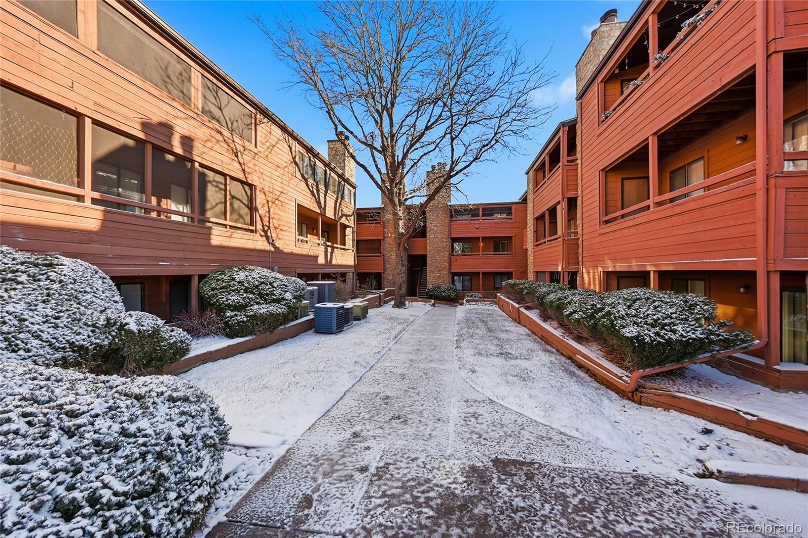 4681 S Decatur Street Unit 220, Englewood CO 80110