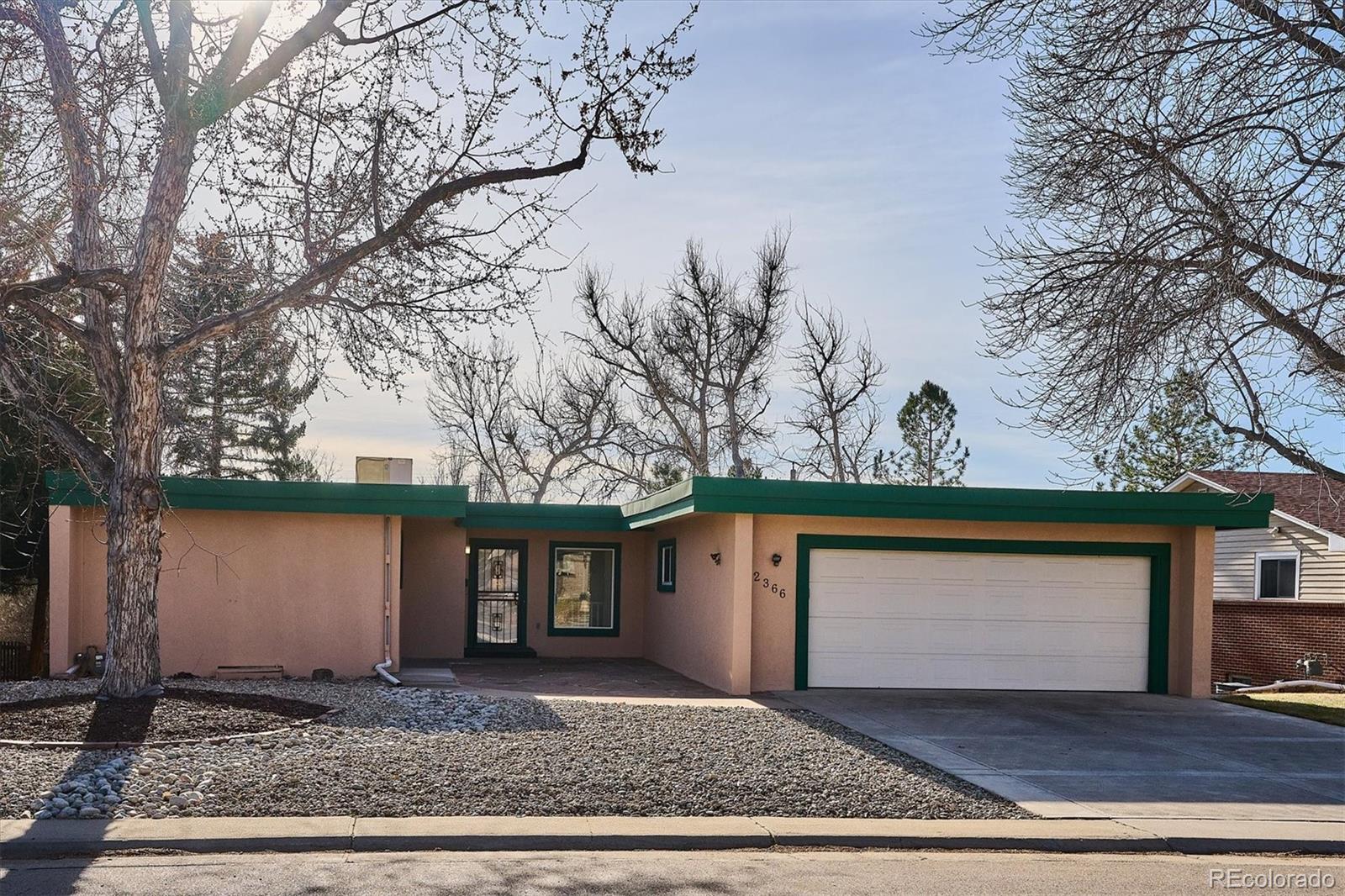 2366 Crabtree Drive, Centennial CO 80121