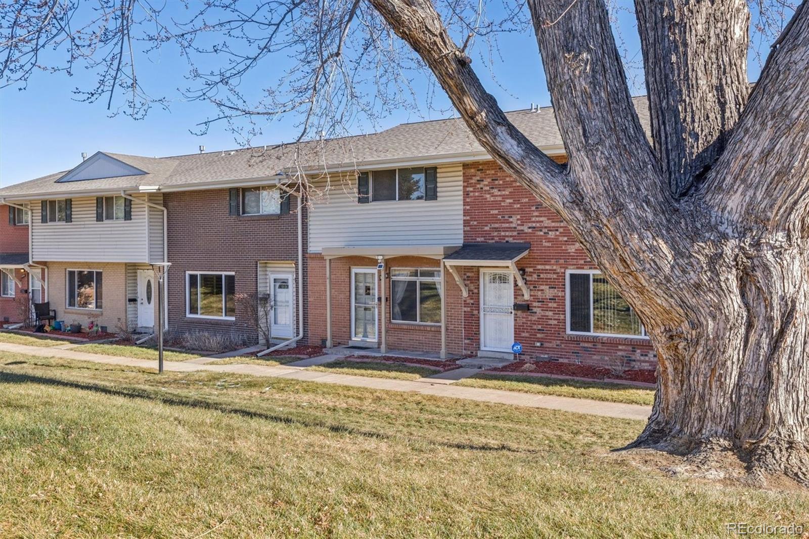 3948 S Yosemite Street, Denver CO 80237